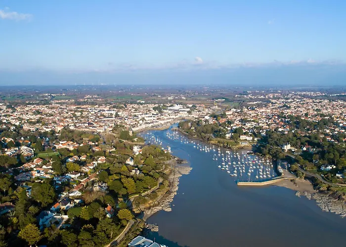 La Perle De Jade-2 By Interhome *