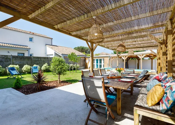 Apartment La Perle De Jade-2 By Interhome Pornic